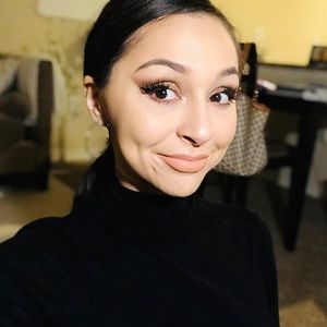 Meet your Posher, America